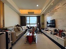 專任北屯崇德巴黎精品兩房平車