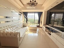 良伴成家ᰔ大河戀朝東南樹海視野兩房平車