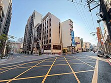 內壢車站 ~忠孝商圈三房雙車