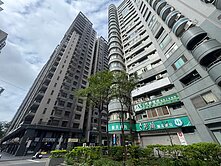 桃園市中壢海華SOGO 國家宮廷 商圈最便宜3房