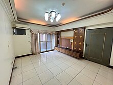 五甲商圈～低總價明亮正3房～電梯大樓～屋況良好