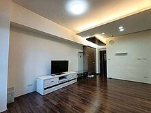 十期重劃區/市場最低價/超值精裝兩房+車位