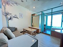 獨家~亞灣區面海景精緻套房