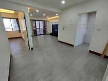 屏東市翻新大空間三房 