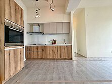 ♥️永恆良欣♥️新竹巨城鴻柏鴻上3+1房視野戶平車