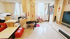 五華公園首排五樓鼎加