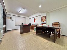 嶺東忠勇雙商圈_轉彎上74_屋齡23_五房別墅😎