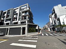 小房全新角間電梯別墅