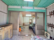 新民路邊間俗透天