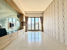 ★東森壯壯★東區LALAPORT超大三房+附雙平車