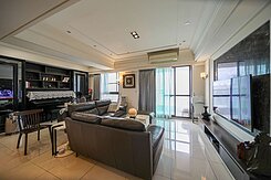 左營三鐵共構璟美優雅人生稀有3+1房平車