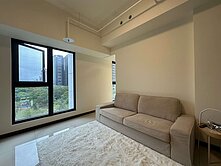 面公園全新的房子，1年屋