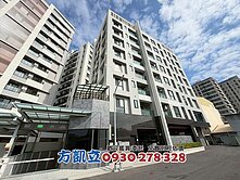 東區鄰文化南紡三面採光三房平車