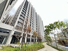 草漯新市鎮愛馬仕橘裝潢時尚精典設計全新大2房電梯