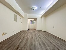 西屯漢口商圈 曼哈頓公園宅 三房休旅車位