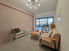 鹽埕C16輕軌雙車面寬一樓翻新文青公寓