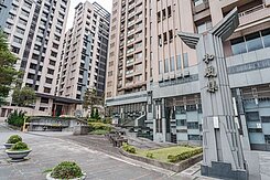 稀有★和風集高樓3房+車★住商仁愛光復連素貞