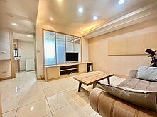 【吳虹誼】愛河景觀雄女學區宅高樓2房(車位可另購)