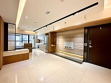 ☘︎黃瀅庭☘R14捷運稀有巨蛋商圈超漂亮美宅平車