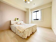 北屯~溫馨裝潢視野戶~三房美屋