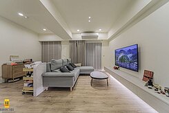 🌞 輕屋齡｜日光暖陽2+1房平車