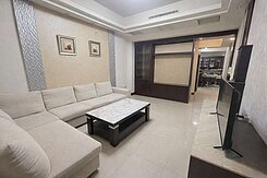 楠梓臨路💛綠映首排🤍可停雙車車墅