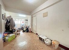 大里益民商圈低總價三房美寓