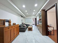 駁二藝術特區💖輕軌捷運雙鐵景觀3房有車位7年屋