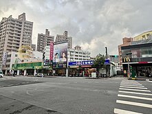 建工商圈最醒目三角窗