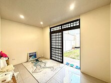 松竹國小崇德商圈| 大地坪精緻五房美透店