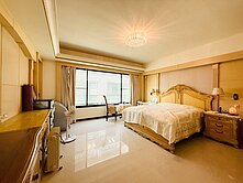 🔥台南鬧區五米面寬雙車電梯別墅🔥