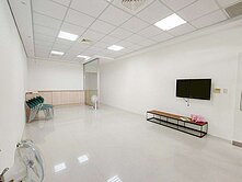 獨家銷售-捷運南屯站旁透店