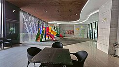 小港漢民商圈童年四房+車位(可停休旅車)