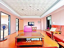 南屯好市多園道三面採光4房平車