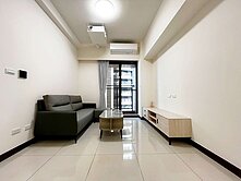 全新画峰衛浴開窗邊間二房車