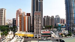 高鐵商圈｜重愛公園｜衛浴開窗｜邊間大兩房高鐵宅