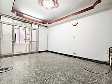 🍑㊝景安站6分鐘︱商業區邊間採光三房︱夫妻房仲㊝