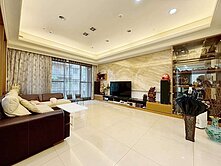 北大翡冷翠尊榮4房車*小巢希望團隊*李東達