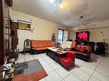 總價 1128 萬，三房價格買別人兩倍的空間+車位