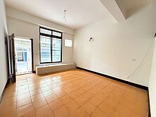 員林大同國中前院車庫別墅