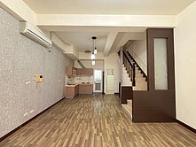 專任-楊梅幼獅交流道旁典雅別墅