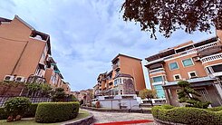 澄清湖皇朝別墅區｜ 大地坪電梯車墅可停多部車