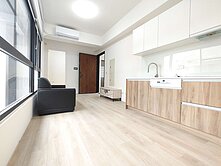 台南大偉哥(專簽)雪樹公寓NO.7兩房兩衛附平車