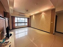 A17宜誠青埔市景觀三房車