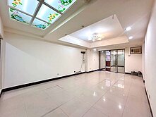 中原國小超大美三房車