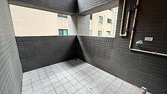 【鴻灃青】近輕軌全新未住過💖兩房平車露臺戶