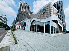 ㊣東橋重劃區透天別墅雙車庫孝親房五大房衛浴開窗