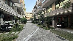 鳳甲｜五甲商圈✅明鳳公園優質成家社區別墅🚘