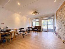 近健保局雙車美景透天