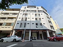 東區三井lalaport 全新22套房電梯透天